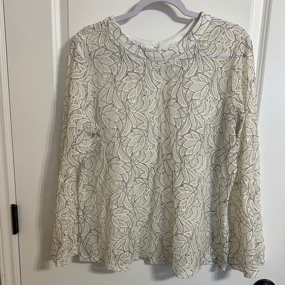 Ultra Pink Black and White 3/4 Bell Sleeve Blouse